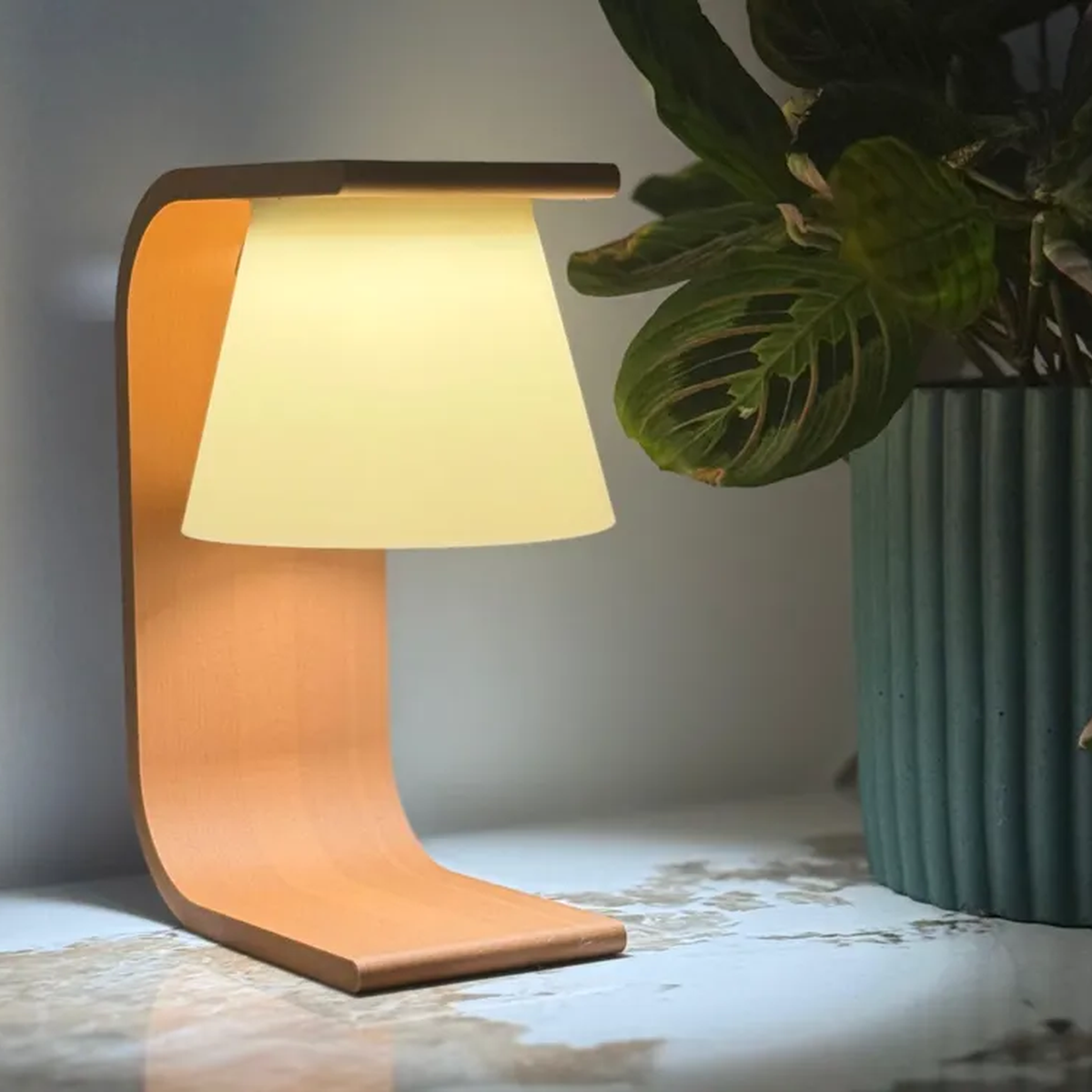 Nivaan Arc Lamp